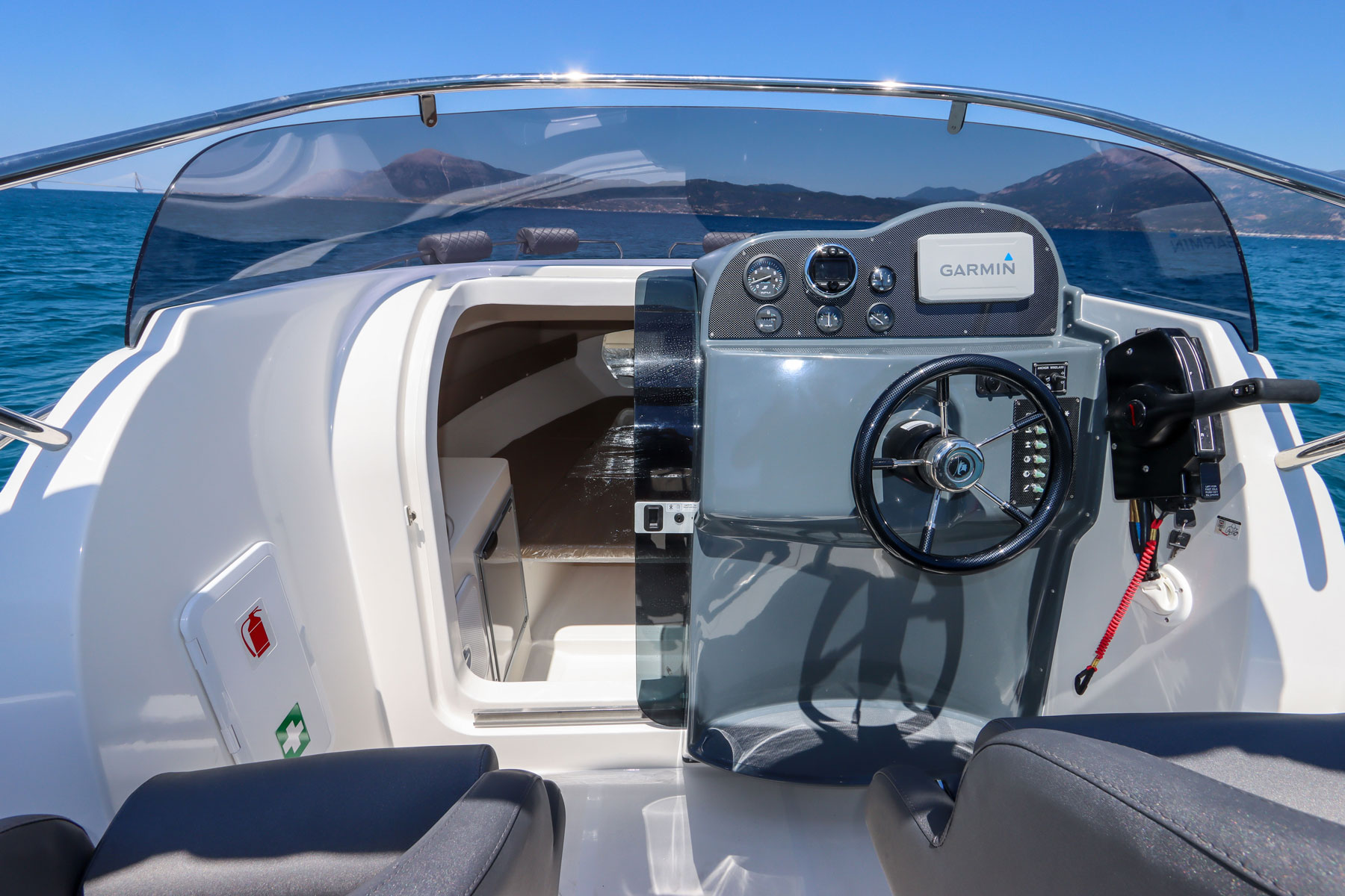 Ionian Sun 680